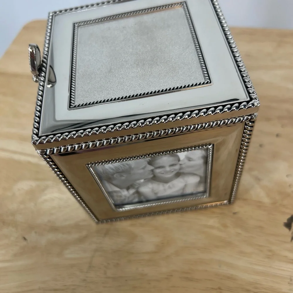 THINGS REMEMBERED Silver Cube Frame and Keepsake Box